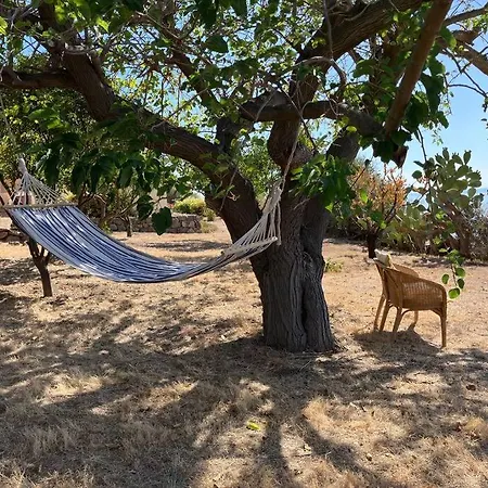 Casa Bacco, Capistello Villa Città di Lipari